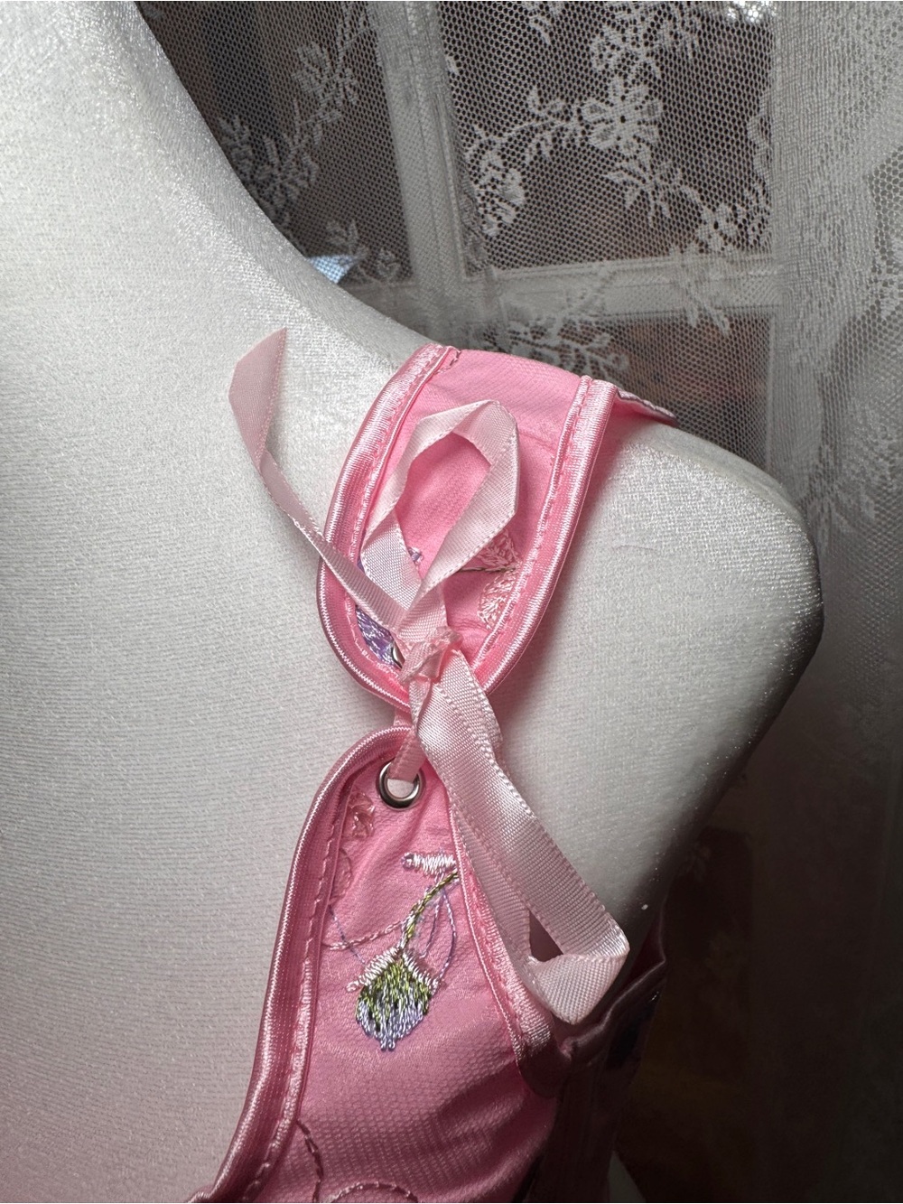NWOT Pink Embroidered Corset Tank Top Women’s Medium - Picture 5 of 16